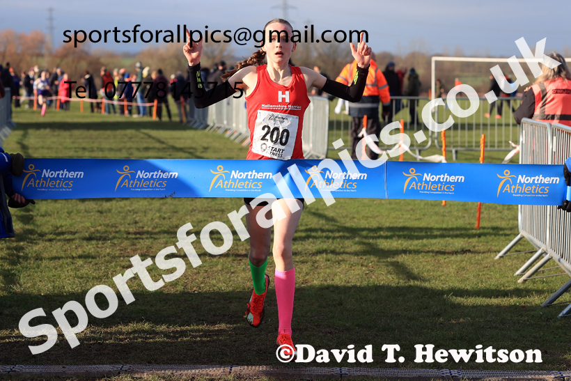 Girls Under-13s 2026 Northern Cross Country Champs., Pontefract Racecourse, Pontefract. Photo: David T. Hewitson/Sports for All Pics